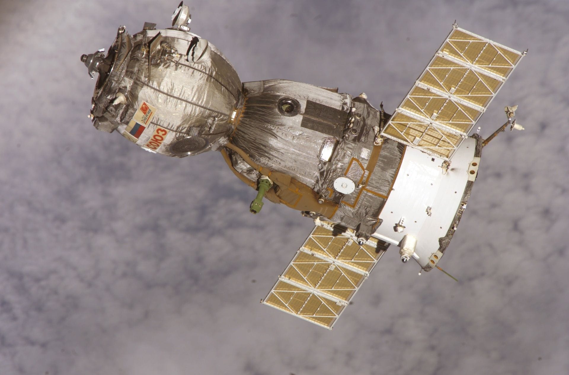 Soyuz TMA-7 em órbita